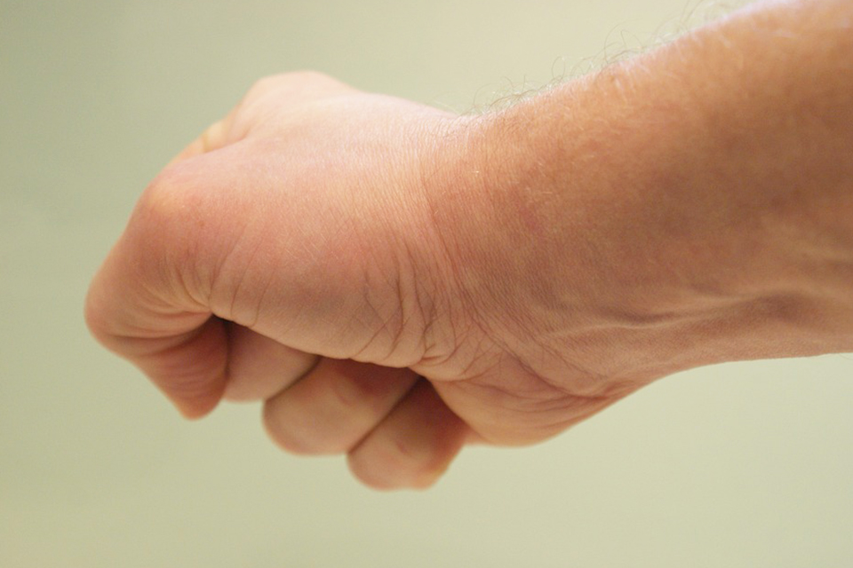 肌少症患者會出現體能退化、反覆跌倒 甚至無法自理生活嚴重恐增死亡風險