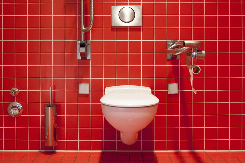 年輕人有「痔」難伸成趨勢！ 痔瘡若不積極接受正規治療恐增大腸癌罹患風險