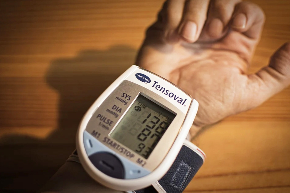 居家掌握「722」量測血壓原則避免猝死悲劇 5大準備動作讓血壓數據更加可靠