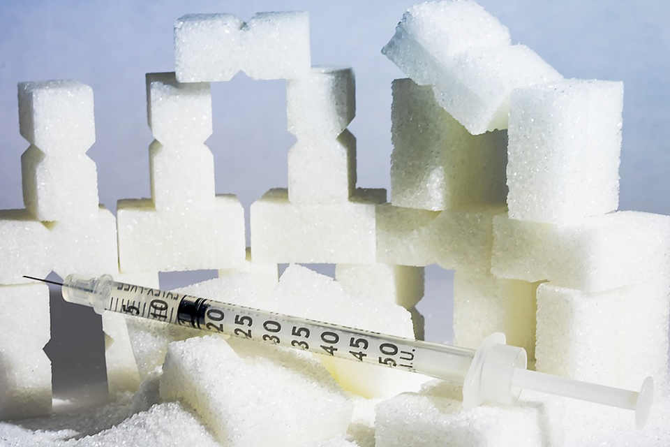 糖尿病友應養成監測血糖習慣 不只要注意高血糖更應避免低血糖發生