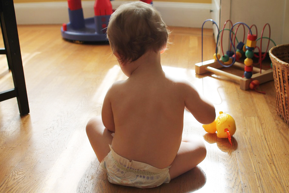 長庚醫院統計孩童誤食毒物急診每3天就有1件 平均年齡5歲且高達9成5發生在家中