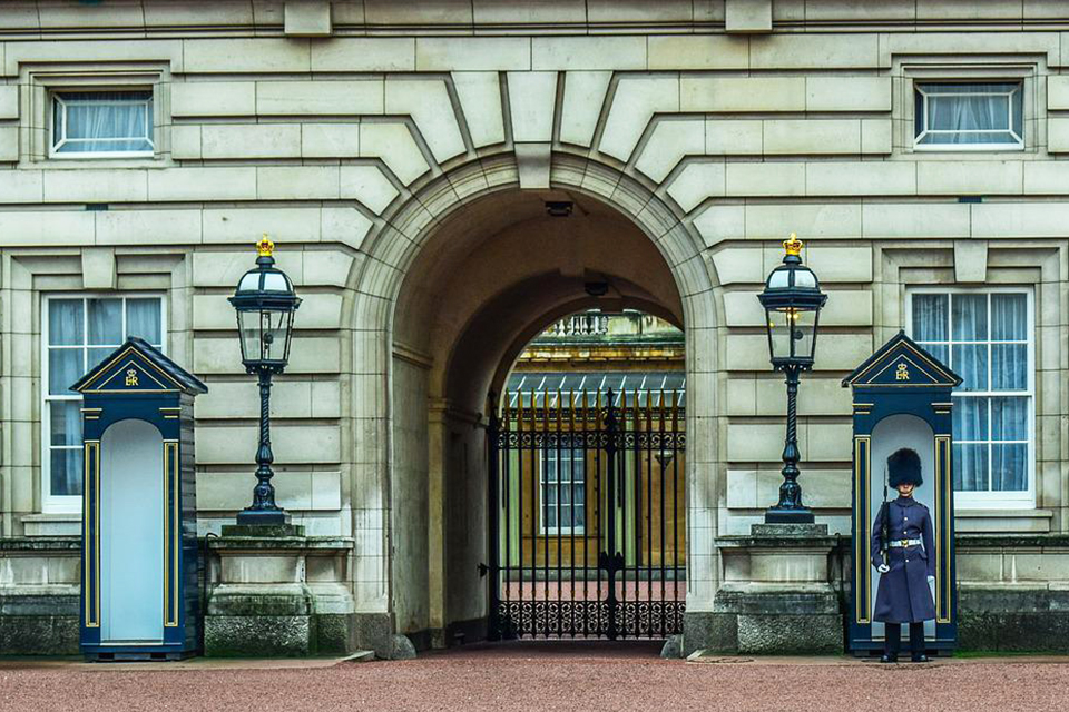 英國女王伊莉莎白二世駕崩！享耆壽96歲 史上在位最久女王的養生之道藏在飲食習慣裡