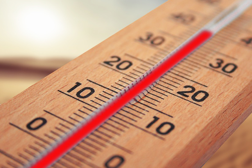 極高溫度帶來的健康風險！ 研究：身體核心溫度超過40.6℃恐致器官長期損傷甚至死亡